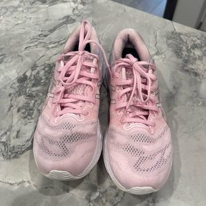 ASICS women’s running shoes